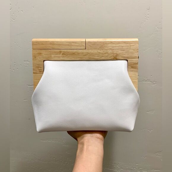 Handmade Genuine Cowhide Pattern Embossed Wooden Frame Purse & 2 Chain Styles - Picture 5 of 16